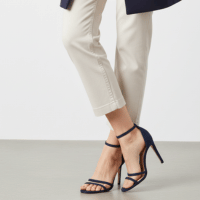 ankle strap heels | chic heels